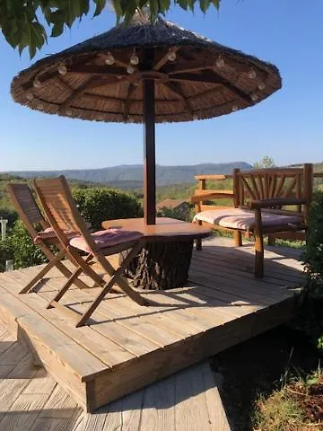 Au Soleil Levant Tatil Evi Le Bosc (Herault)